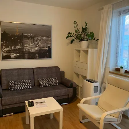 Studioapartment Hostivar With Terrace And Private Parking Appartamento